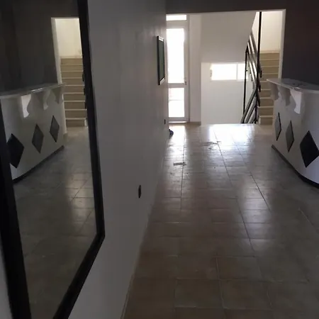 Ξενοδοχείο Black Rose Hotel&supreme 2*